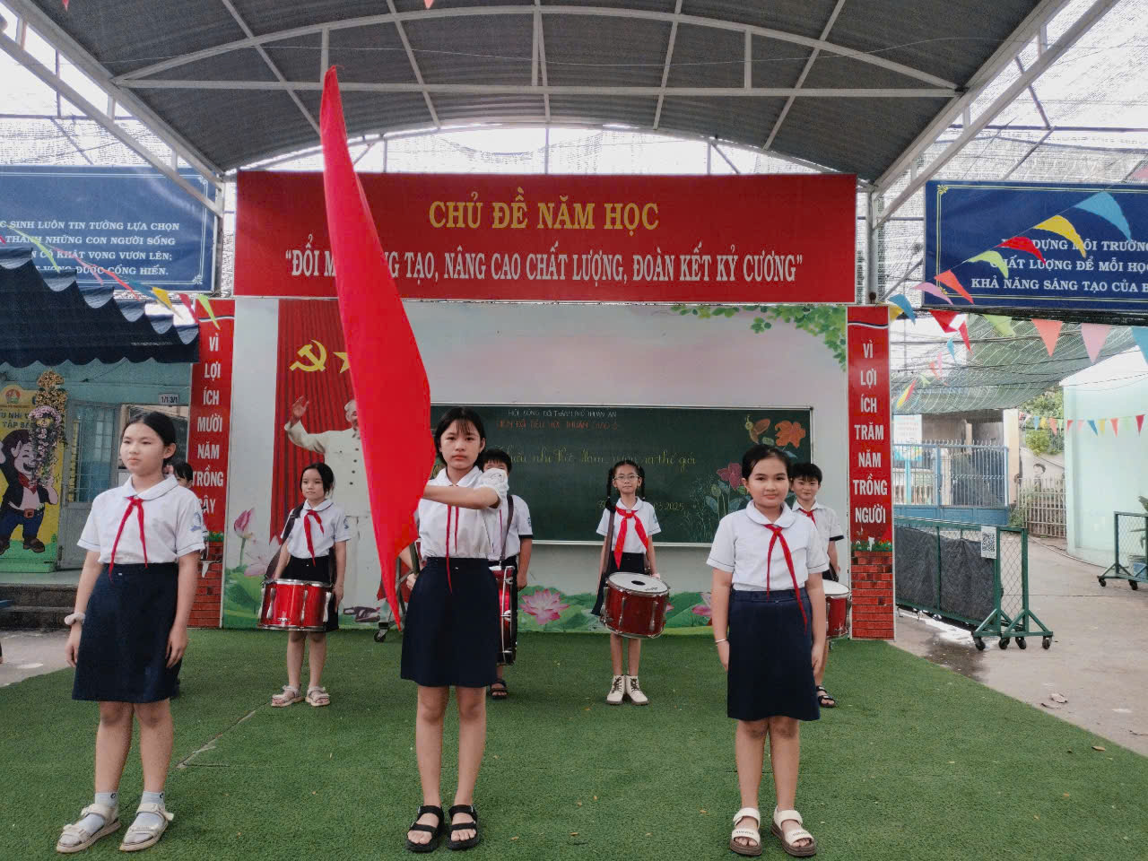 z6628095980580_411a2e75a32ee5d84ffed2b3cc213b1d